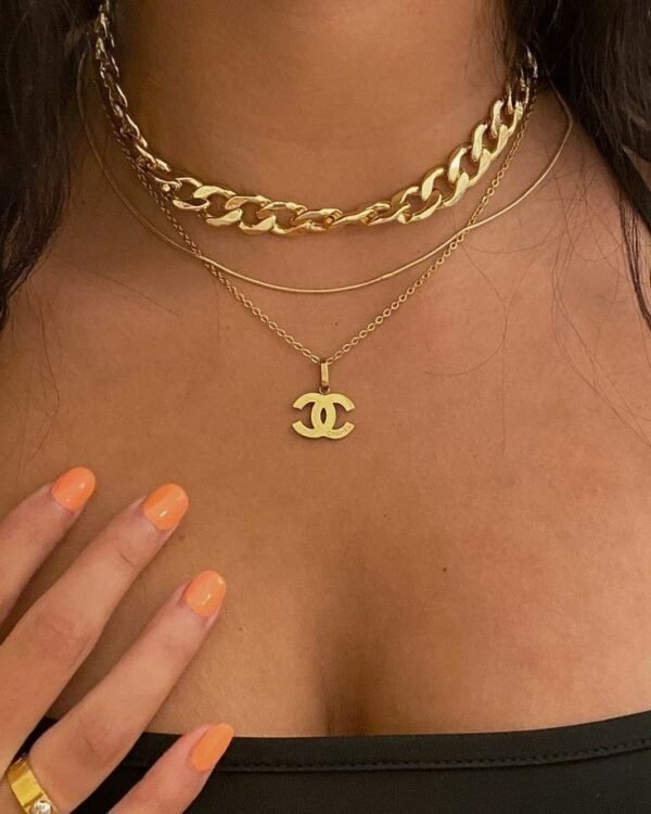 Iconic Luxe Layers Necklace Set