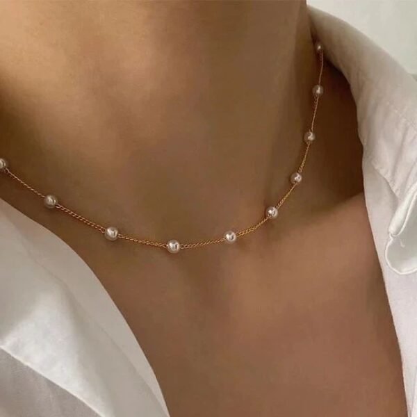 Lumina Pearl Strand Choker